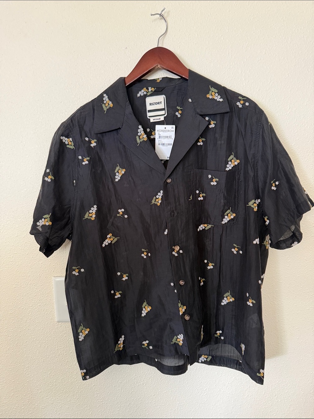 Black Floral Short-Sleeve Button-Down Shirt